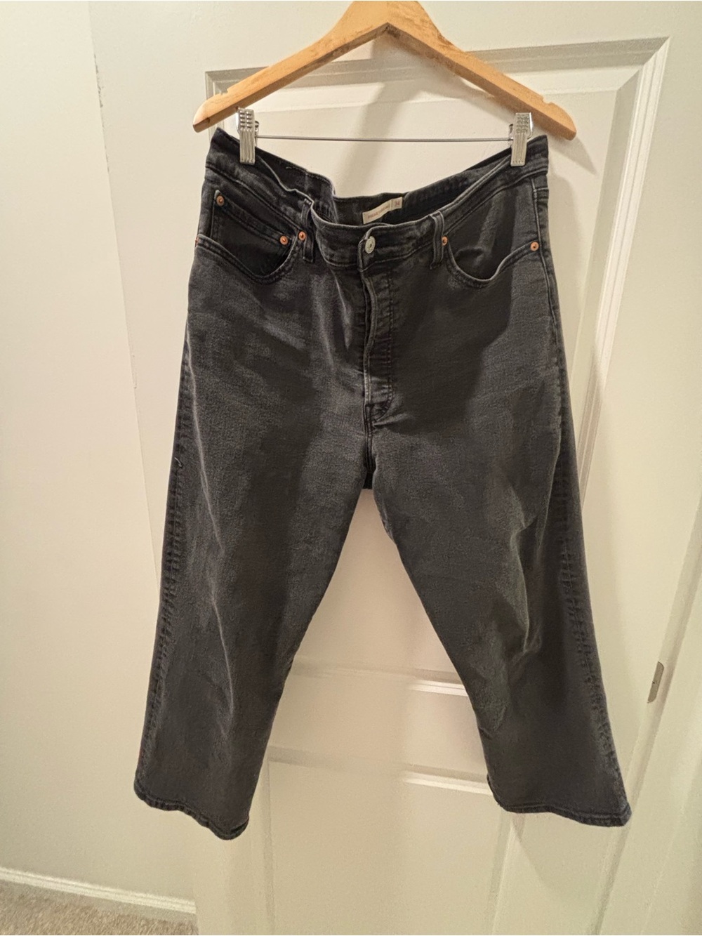 Levi's Ribcage Straight Ankle Jeans Gray Waist 34